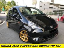 2005 Honda Jazz 1.5 i-DSI Hatchback ONE OWNER NEW FACELIFT MODEL LIKE NEW