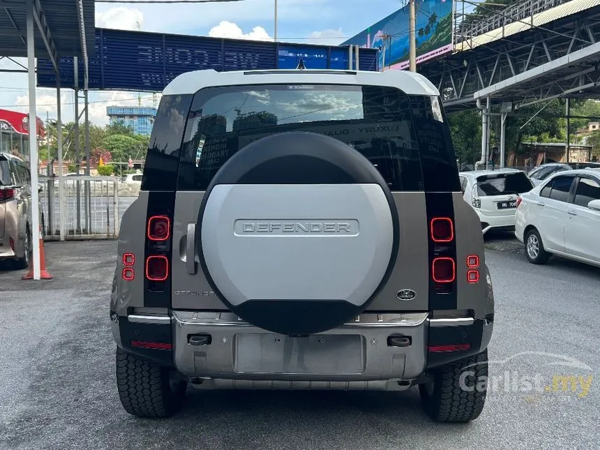 2022 Land Rover Defender 110 P300 SUV