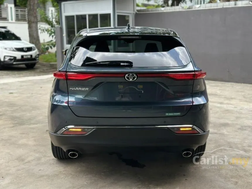2025 Toyota Harrier Luxury SUV