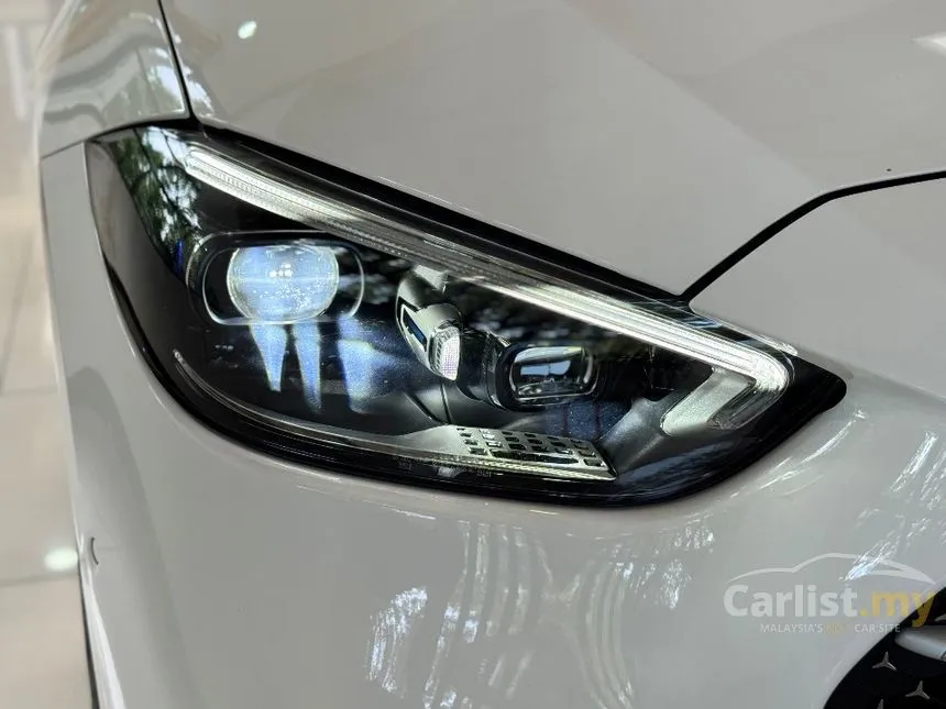 2022 Mercedes-Benz C200 AMG Line Sedan