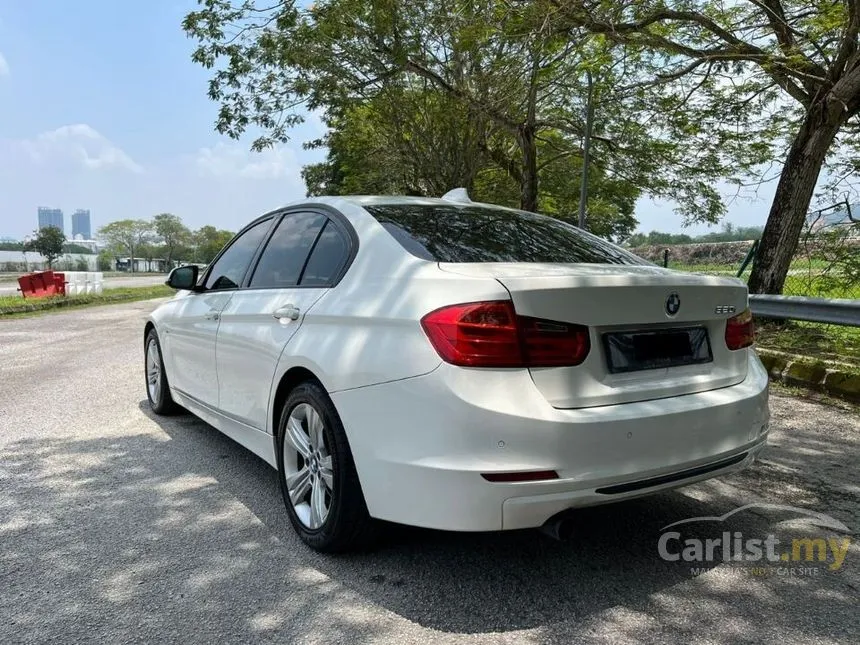 2014 BMW 320i Sport Line Sedan