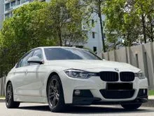 2017 BMW 330e 2.0 M Sport WARRANTY TIL OCT 2022