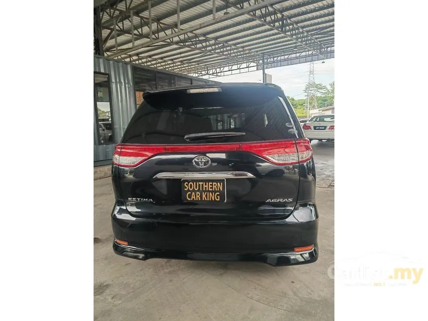 2011 Toyota Estima Aeras MPV