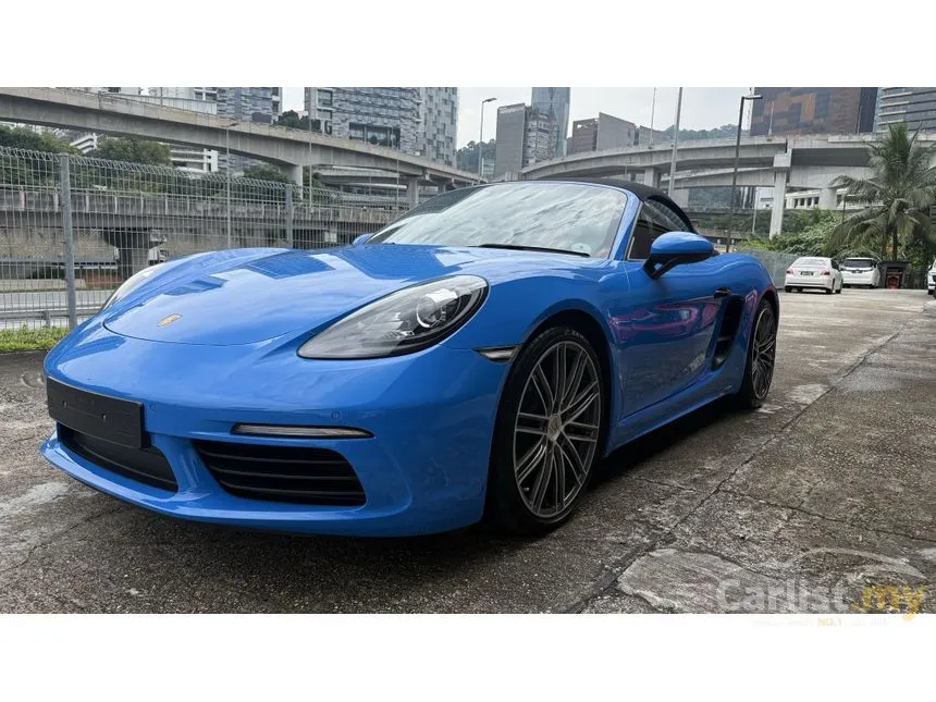 2022 Porsche 718 Boxster Convertible