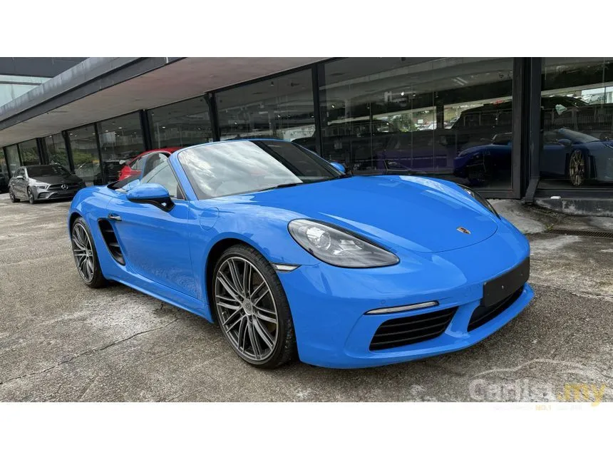 2022 Porsche 718 Boxster Convertible
