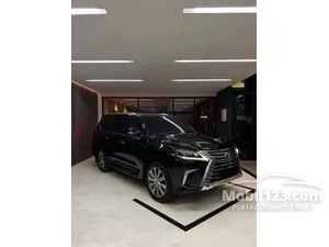 2017 Lexus LX 570 5.7 SUV