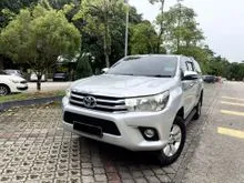 2017 Toyota Hilux 2.4 G VNT FULL SPEC Dual Cab Pickup TIP TOP CONDITION WITH CANOPY