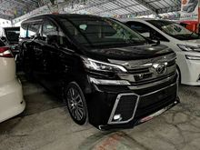 2016 Toyota Vellfire 2.5 MPV Full Leather Pilot Seat ZG Spec. Sunroof & Panoramic Roof. Pre Crush Auto Braking System. Local KL AP. 1 Year Warranty