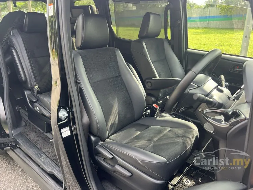 2021 Toyota Voxy ZS Kirameki III Edition MPV