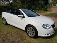 2010 Volkswagen EOS 2.0 FSI Convertible (Direct Owner)