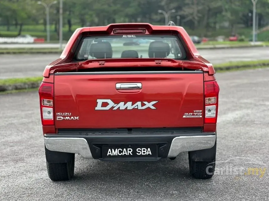 2014 Isuzu D-Max V-Cross Safari Dual Cab Pickup Truck