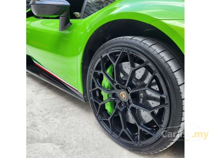 2019 Lamborghini Huracan Performante Coupe