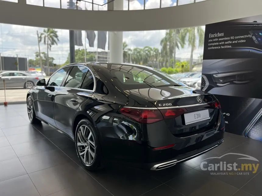 2025 Mercedes-Benz E200 Avantgarde Sedan