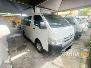 2015 Toyota Hiace 2.5 Window Van Van