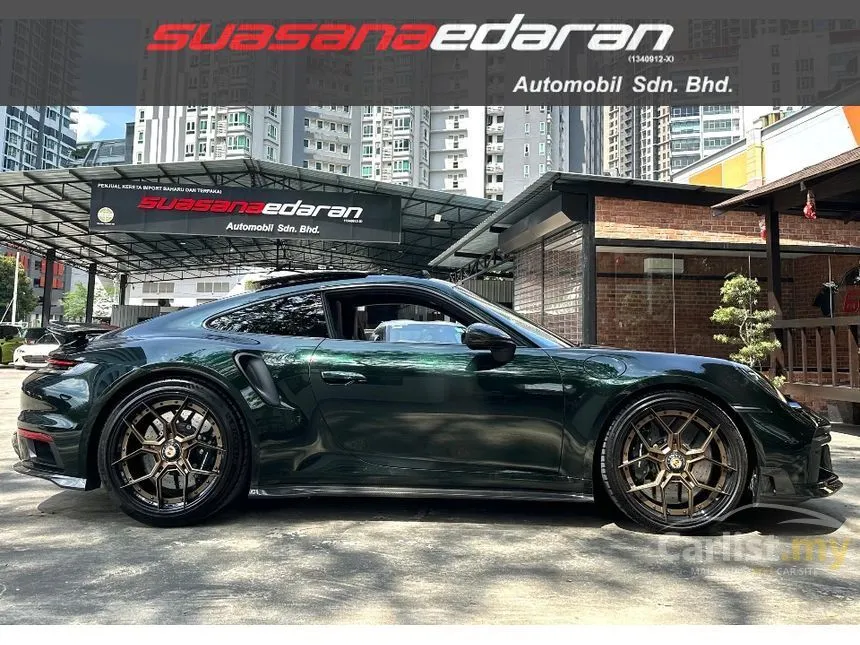 2022 Porsche 911 Turbo S Coupe
