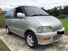2000 Nissan Serena 2.0 MPV family car 8 seater car king