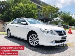 ACTUAL 2012 Toyota Camry 2.5 V DIRECTOR retiree