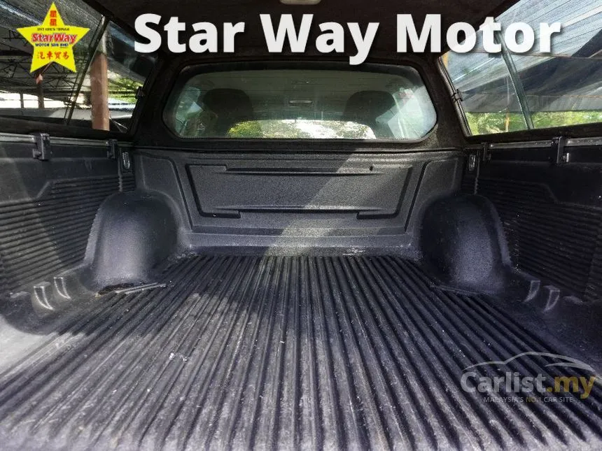 2013 Mitsubishi Triton Dual Cab 4X4 Pickup