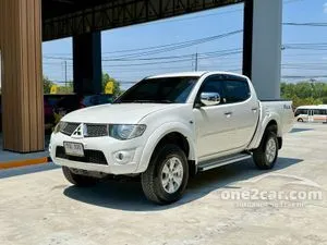 2015 Mitsubishi TRITON 2.4 GLS Plus Double Cab Pickup