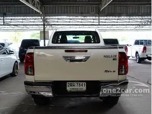 2019 Toyota HILUX REVO 2.4 E Prerunner Smart Cab Pickup