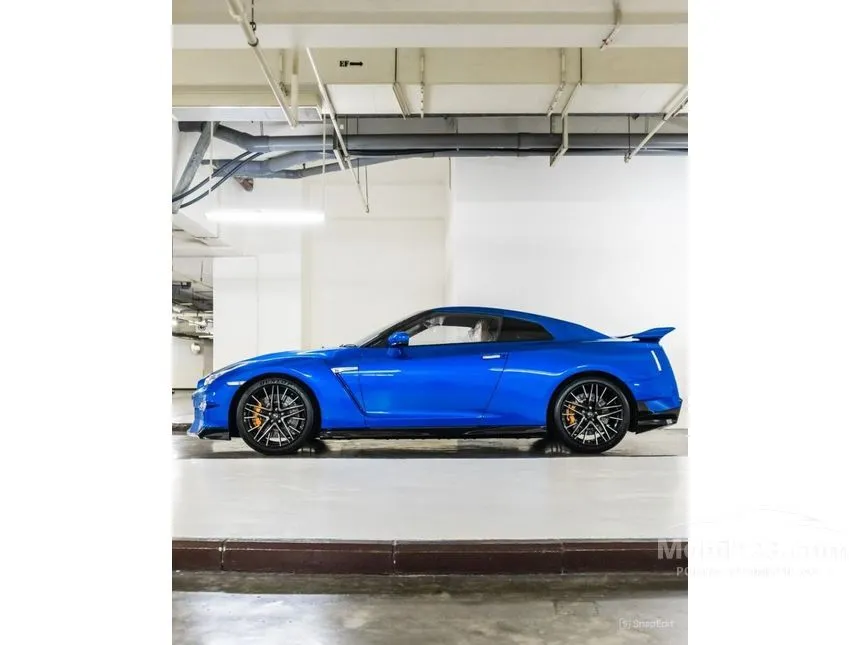 2024 Nissan GT-R Premium Coupe