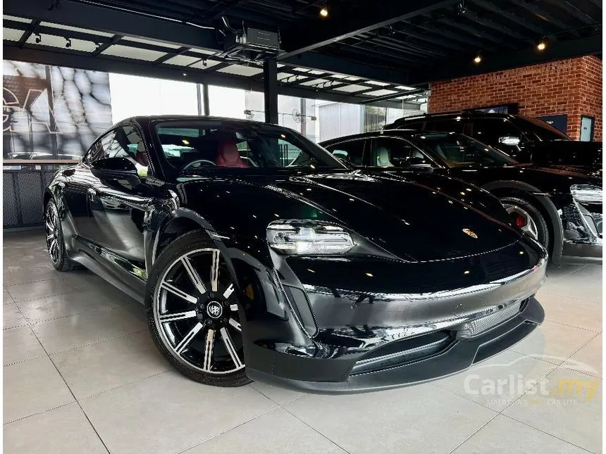 2020 Porsche Taycan 4S Sedan