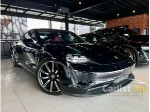 2020 Porsche Taycan 4S Sedan