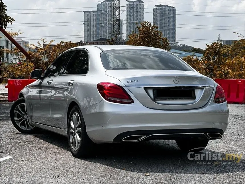 2015 Mercedes-Benz C200 Avantgarde Sedan