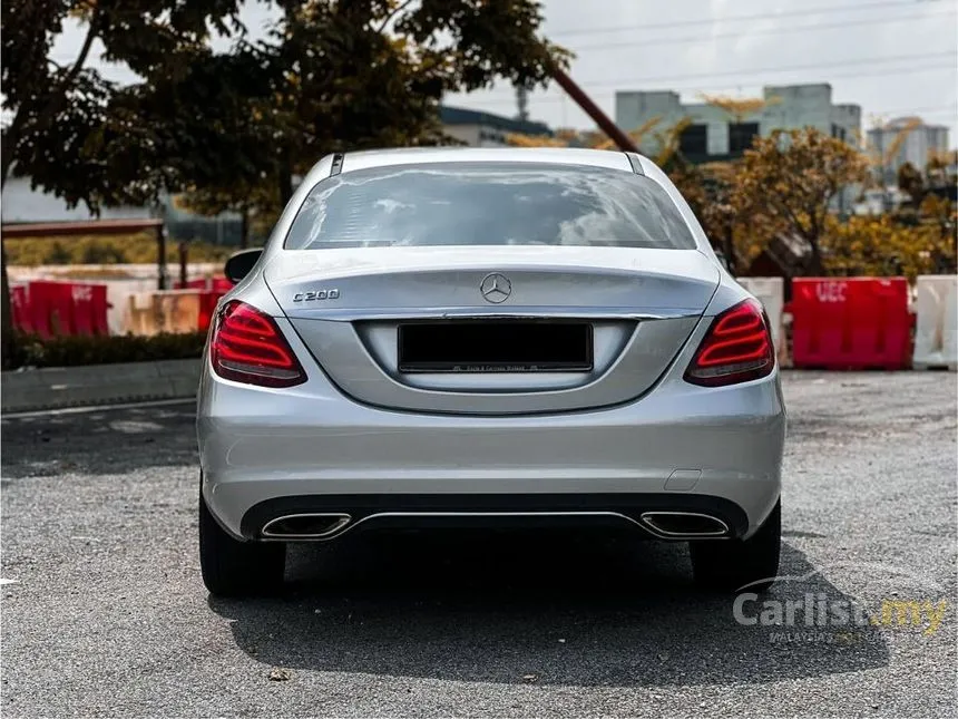 2015 Mercedes-Benz C200 Avantgarde Sedan