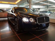 2016 Bentley Flying Spur 4.0 V8 Mulliner Sedan Naim Sound System Ceramic Disc Brake Rear Entertainment Vacuum Door Power Boot Sunroof Reverse Camera