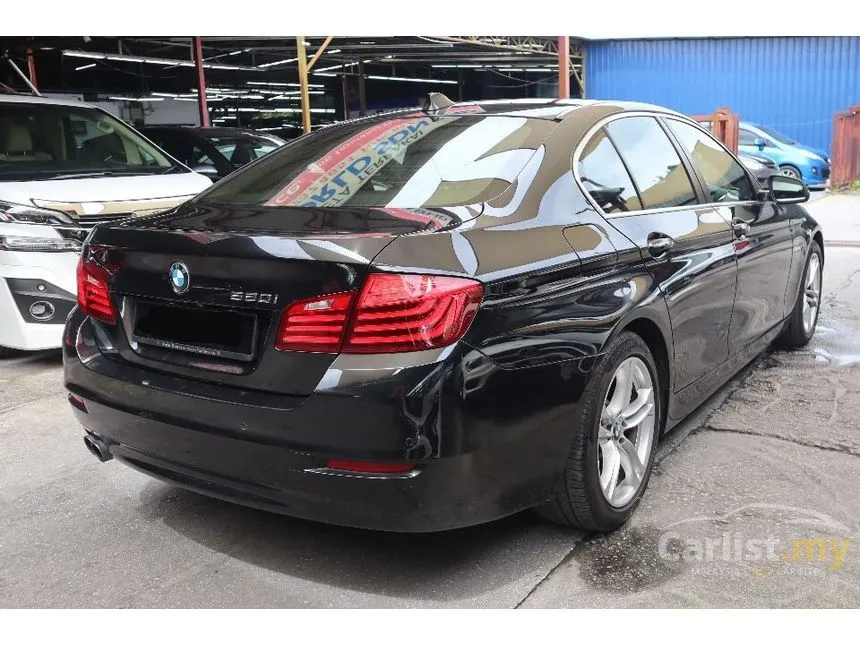 2014 BMW 520i Sedan