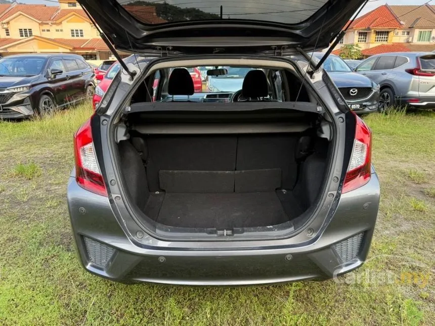 2015 Honda Jazz V Hatchback