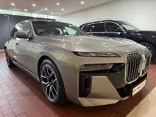 2025 BMW 750e 3.0 xDrive M Sport Pure Excellence Sedan