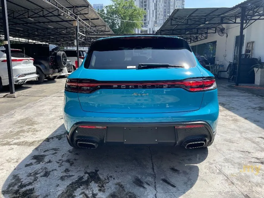 2022 Porsche Macan SUV
