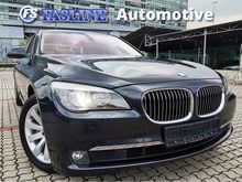 Actual year made 2012 BMW 730Li 3.0 F02 Facelift CBU Full Spec Full Service Record Low Mileage Best Deal !!!