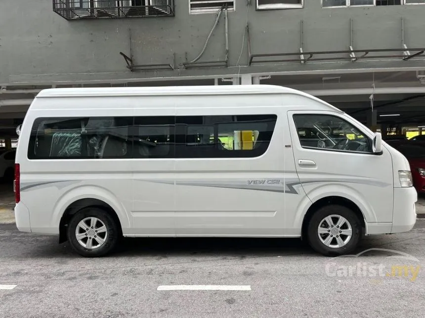 2022 Foton View C2 High Roof Window Van