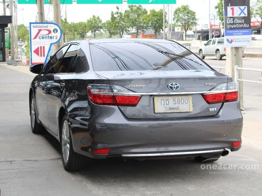 2015 Toyota Camry Hybrid Premium Sedan