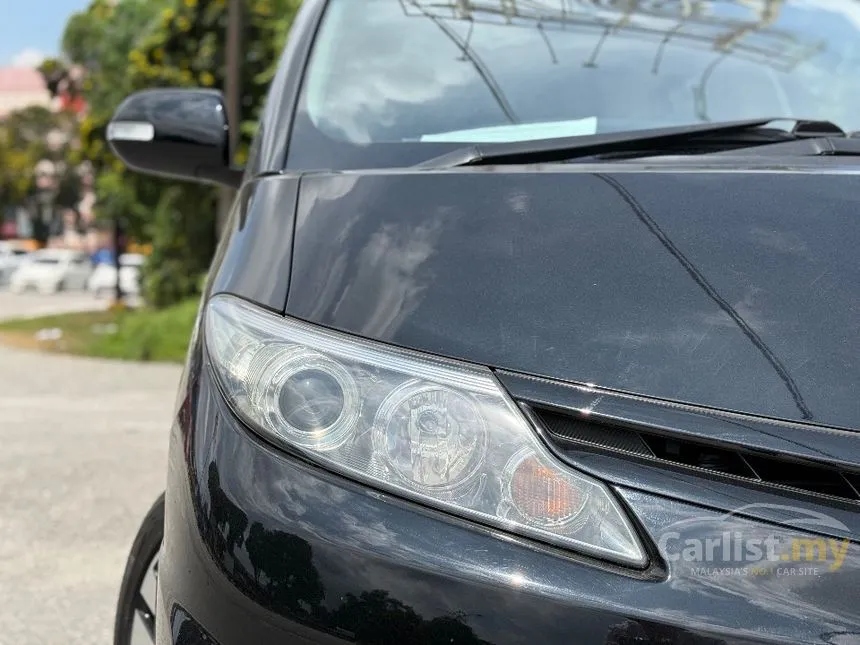 2011 Toyota Estima Aeras MPV