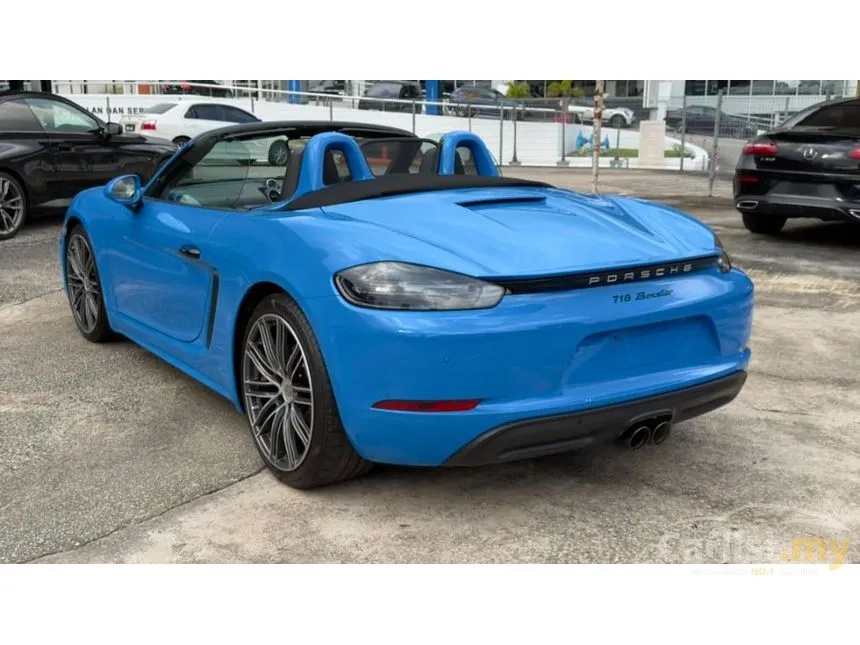2022 Porsche 718 Boxster Convertible