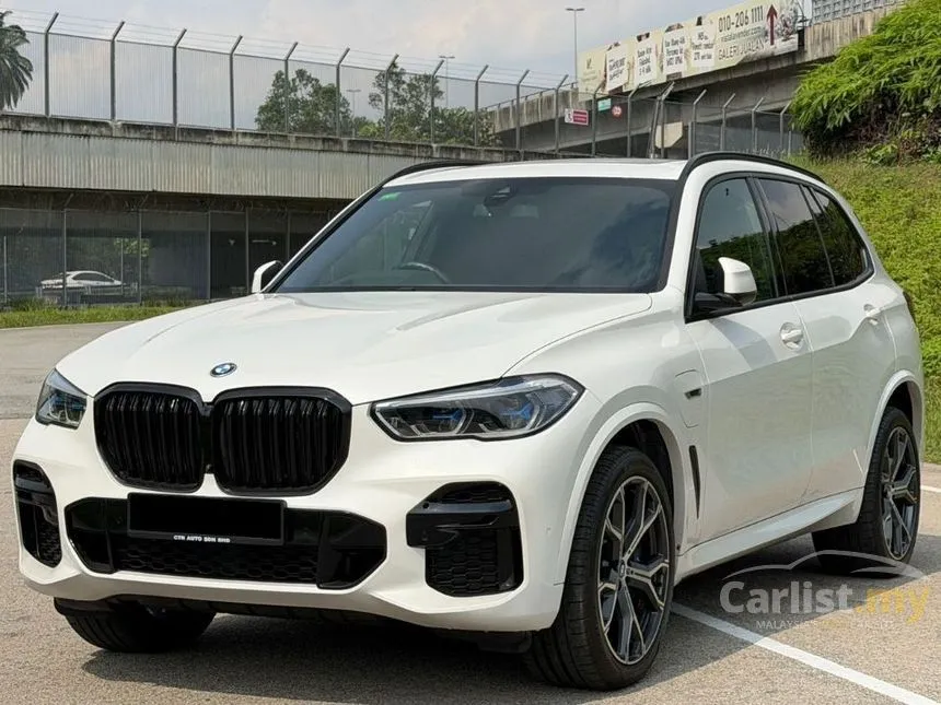 2022 BMW X5 xDrive45e M Sport SUV
