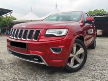 2014 Jeep Grand Cherokee 3.6 Overland , Full Service, Sunroof , Reverse Cam, AWD ** 1 Owner , Low Mileage **
