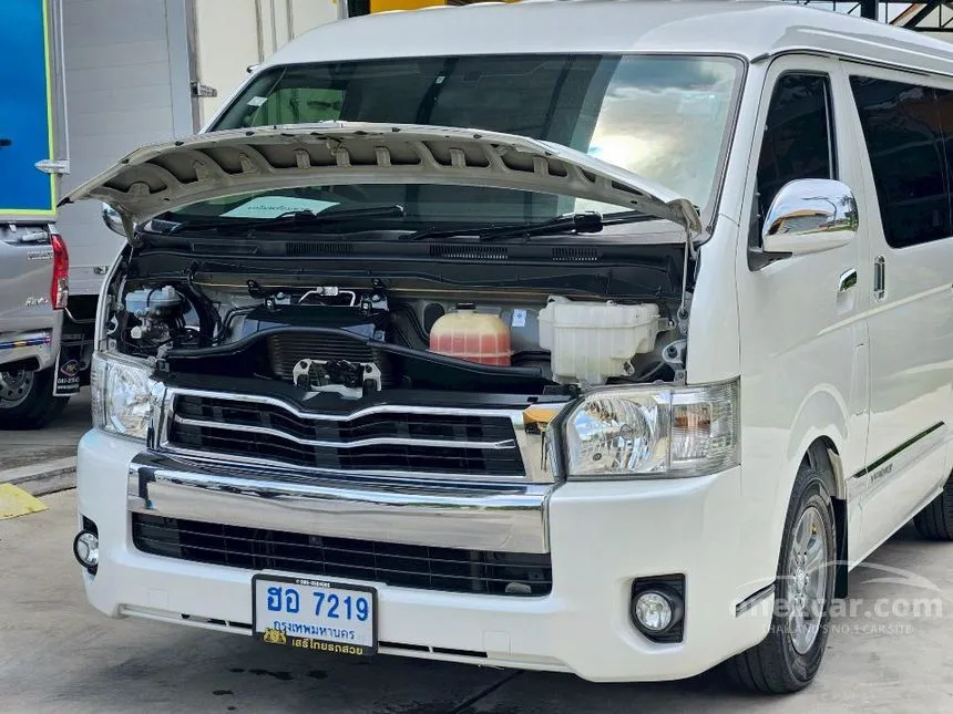 2018 Toyota VENTURY G Van