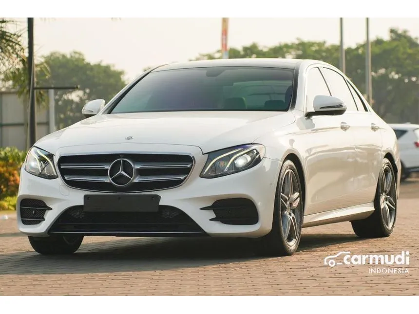 2018 Mercedes-Benz E300 AMG Line Sedan