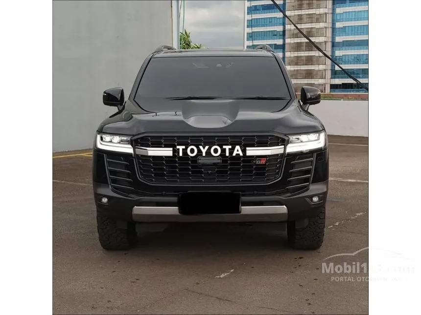 2026 Toyota Land Cruiser 300 GR-S SUV