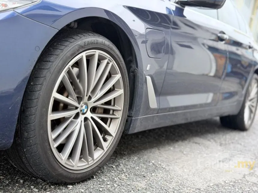 2018 BMW 530e Sport Line iPerformance Sedan
