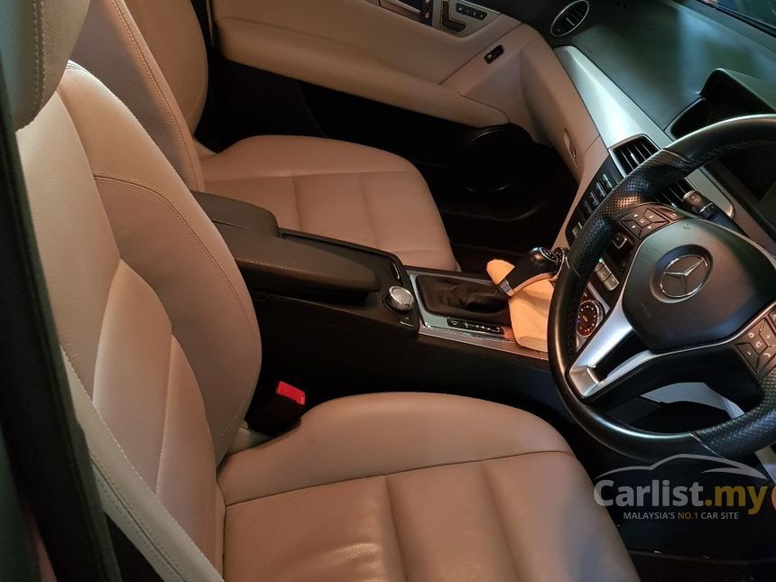 2014 Mercedes-Benz C200 CGI Avantgarde Sedan