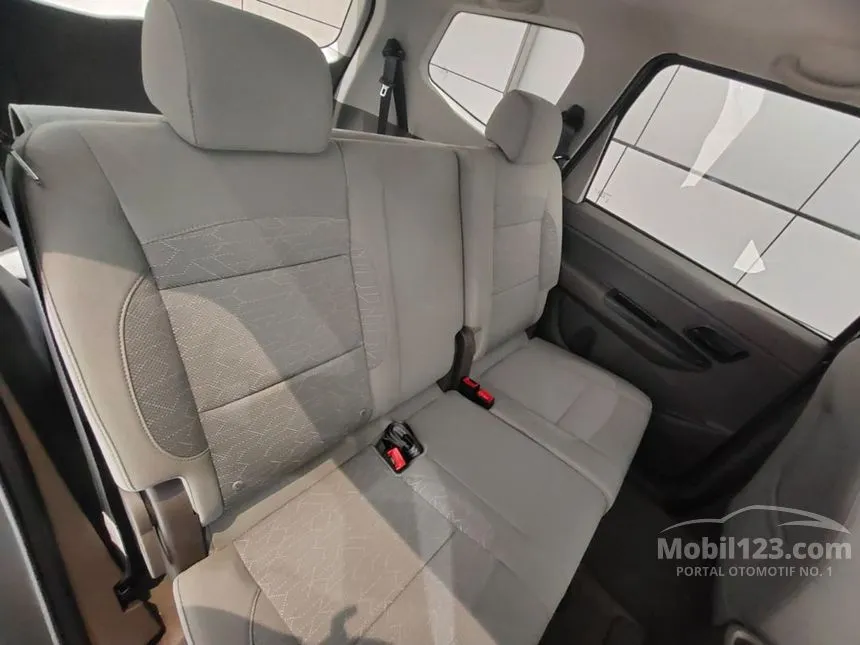 2022 Wuling Confero Wagon