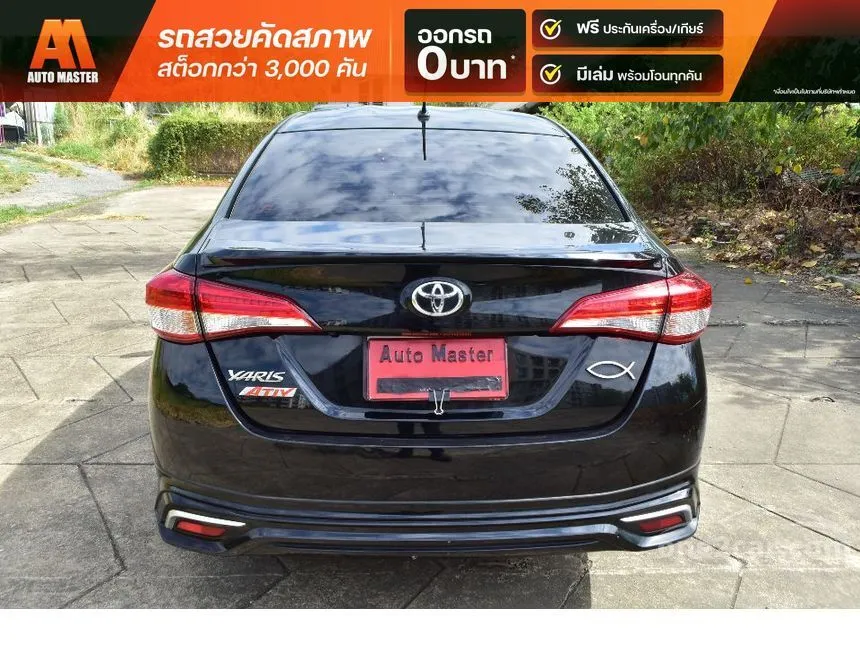 2022 Toyota Yaris Ativ G Sedan