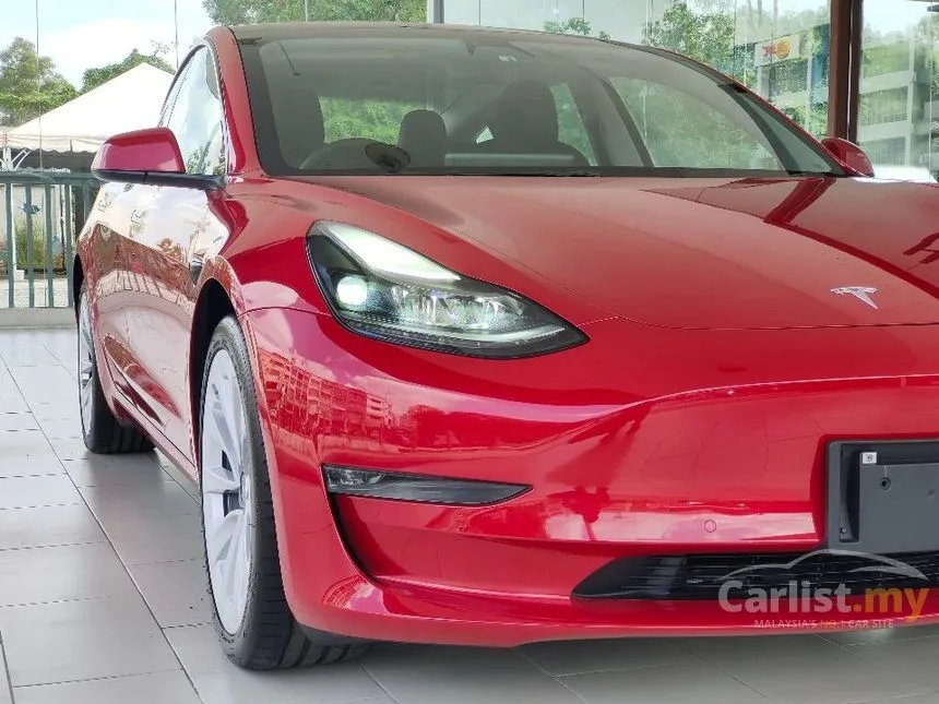 2022 TESLA Model 3 Long Range Sedan