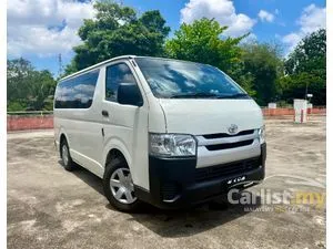 2022 Toyota Hiace 2.5 Window Van Van
